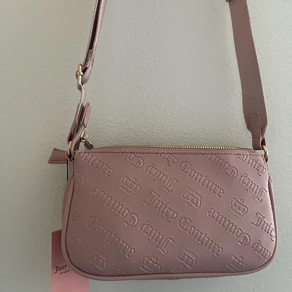 NWT Juicy Couture Pink 2 in 1 Crossbody Bag with Gold Chain - Picture 2 of 11